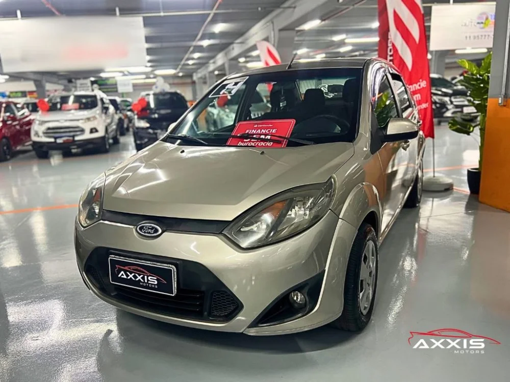 Ford Fiesta Sedan SE 1.6 8V Flex 4p